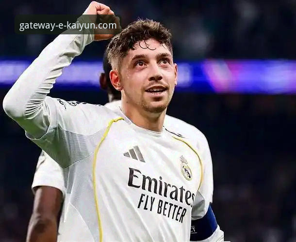 皇马欧冠大捷最新动态：巴尔韦德戴帽创纪录，瓜帅战术遭质疑